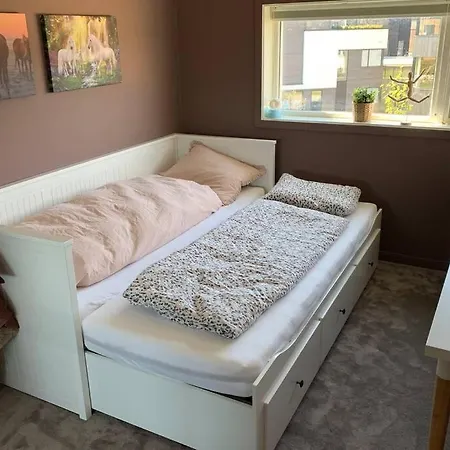 ヴィラ Stayplus Moderne Familie Hus Naer Strand Og Dyrepark
